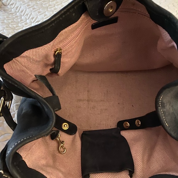 Dooney & Bourke Handbag - Picture 6 of 8